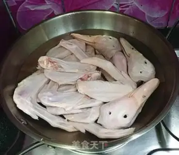 Make Duck heads and duck wings step 2