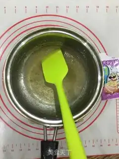 Make Cat claw marshmallows step 4