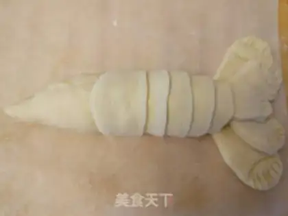 Make Fun lobster bread step 6