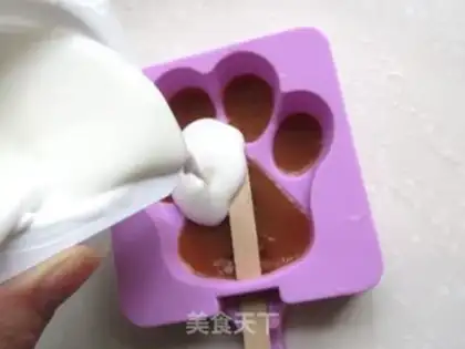 Make Cherry yogurt ice cream step 5