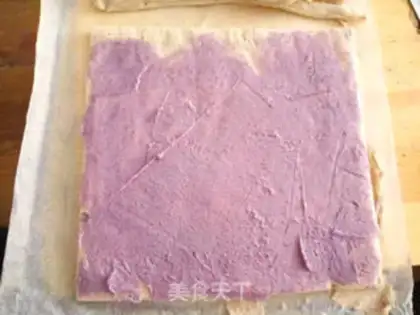 Make Romantic purple caramel Charlotte step 15