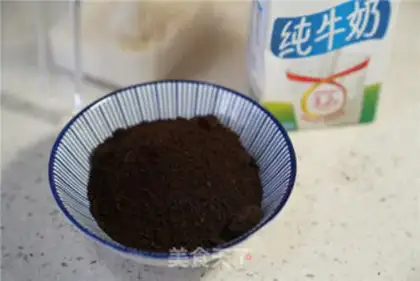 Make Chocolate latte step 0