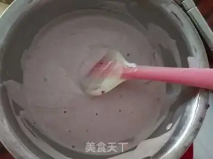 Make Spaghetti cake rolls step 7