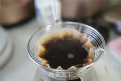 Make Chocolate latte step 4