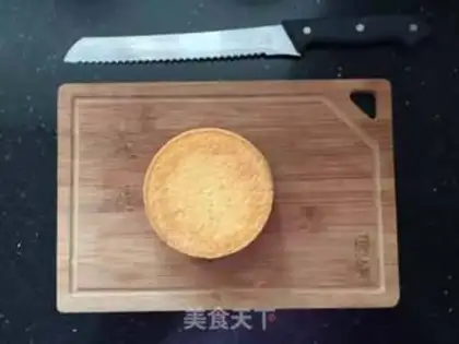 Make The white chocolate flower Domous step 6