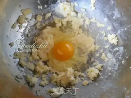 Make Coconut yellowcake step 3