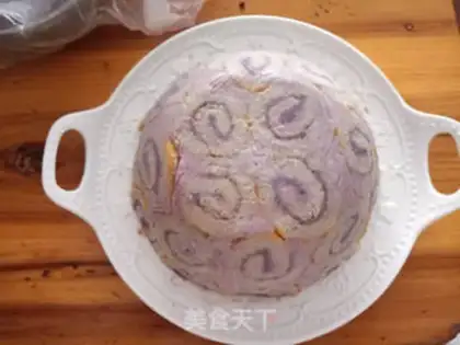 Make Romantic purple caramel Charlotte step 31