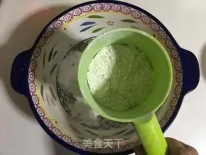 Make Black sesame muffin step 1
