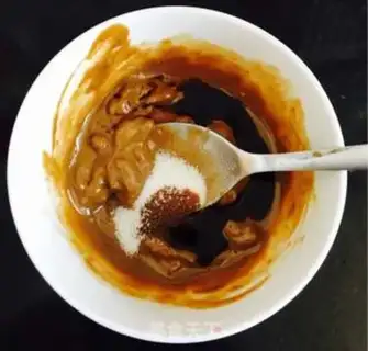 Make Sour sauce, cold noodles step 0
