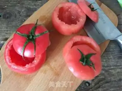 Make Cheese and tomato eggs step 2