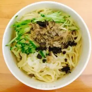 Make Sour sauce, cold noodles step 9