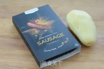 Make octopus sausage roasted potatoes step 0
