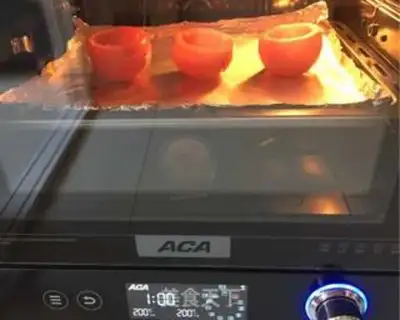 Make Cheese and tomato eggs step 8