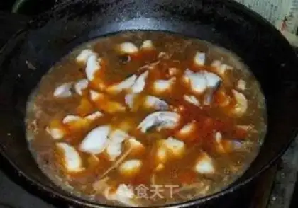 Make The white and black fish scurry step 4