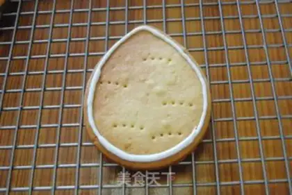 Make Frozen frosting cookies step 10