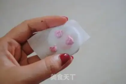 Make Frozen frosting cookies step 15