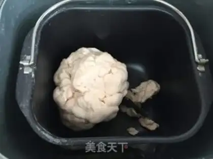 Make Beef hand noodles step 2