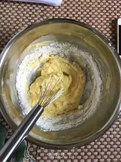 Make French caramel almond step 1