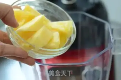 Make Pineapple melon juice step 2