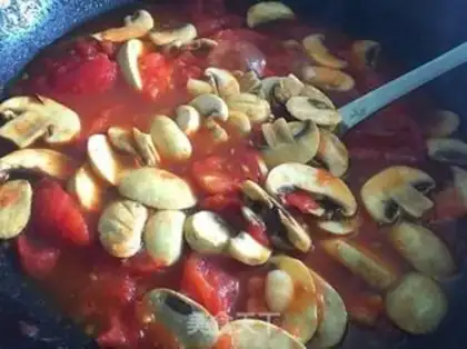 Make Tomato-stuttering, red fish step 2