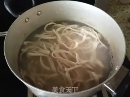 Make Beef hand noodles step 11