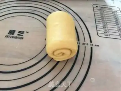 Make Chinese pumpkin toast step 14