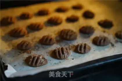 Make Coconut biscuit step 7