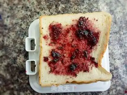 Make Easy toast step 1