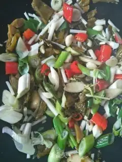 Make Home-cooked vegetables step 7