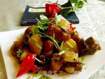 Make Chestnut potatoes with fried ribs step 5