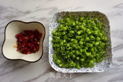 Make Celery and shrimp step 1