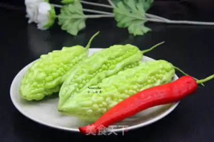Make A cold, bitter melon step 0