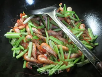 Make Celery and shrimp step 3