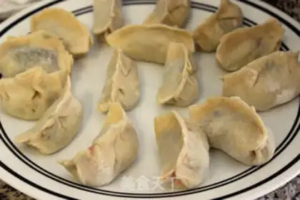 Make Soybeans pork dumplings step 9