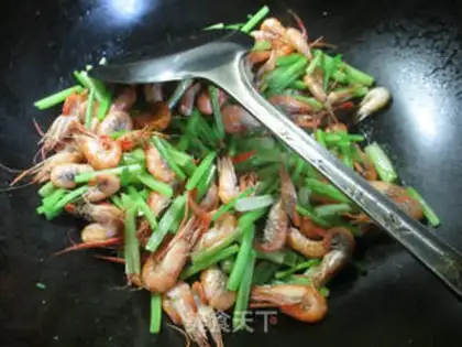 Make Celery and shrimp step 5