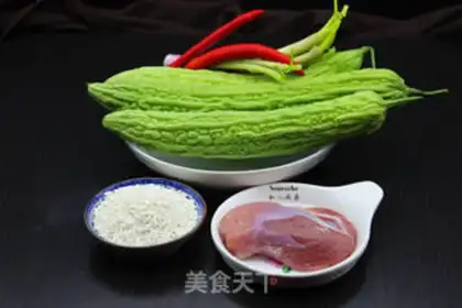 Make Steaming bitter melons step 0