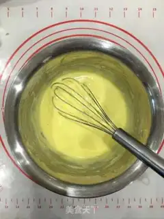 Make Rose vortex cake step 2