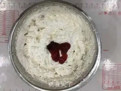 Make Rose vortex cake step 10