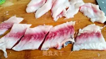Make The yellow devils always cook fish step 3