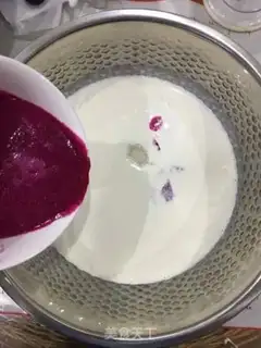 Make Rose vortex cake step 16