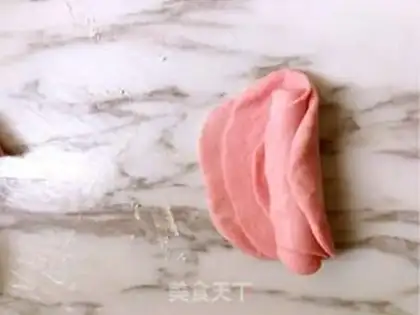 Make Pink roses step 9