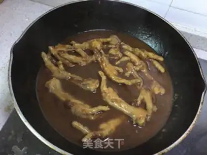 Make Curry chicken claws step 9