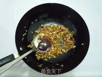Make Puffed rice for mushroom tofu step 5