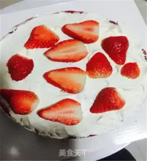 Make Red velvet naked cake step 7