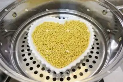 Make Green bean cake step 1