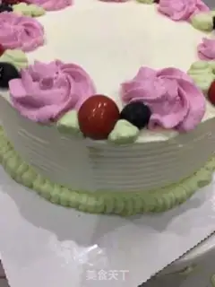 Make Rose vortex cake step 21