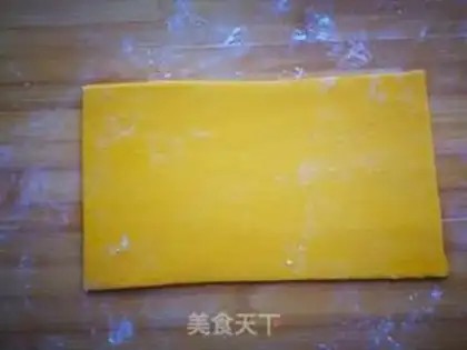 Make Flower baskets and bread step 6
