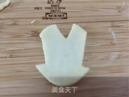 Make Mickey and Minnie step 9
