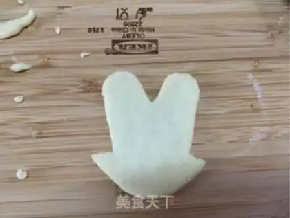 Make Mickey and Minnie step 10