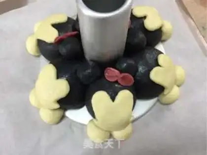 Make Mickey and Minnie step 15